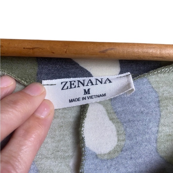 Zenana medium long sleeve oversized animal print top - Picture 2 of 4